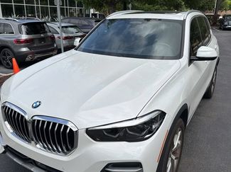 Used 2022 BMW X5 sDrive40i RWD video 1