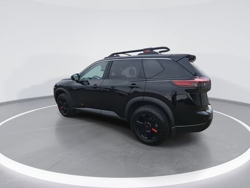 Used 2025 Nissan Rogue SV w/ Rock Creek Premium Package image 6