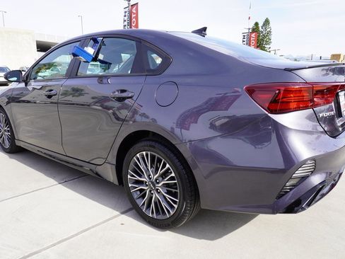 Used 2023 Kia Forte GT-Line w/ GT-Line Technology Package image 5