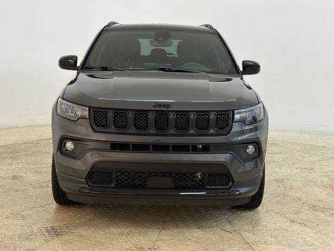 Used 2023 Jeep Compass Latitude w/ Sun and Sound Group AWD/4WD image 6