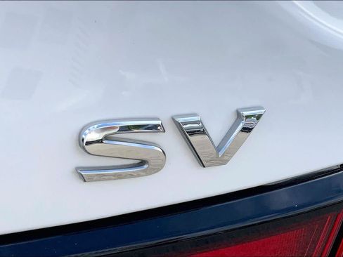 Used 2020 Nissan Sentra SV FWD image 10