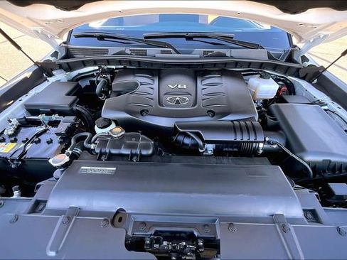 Used 2024 INFINITI QX80 Sensory w/ Cargo Package image 10