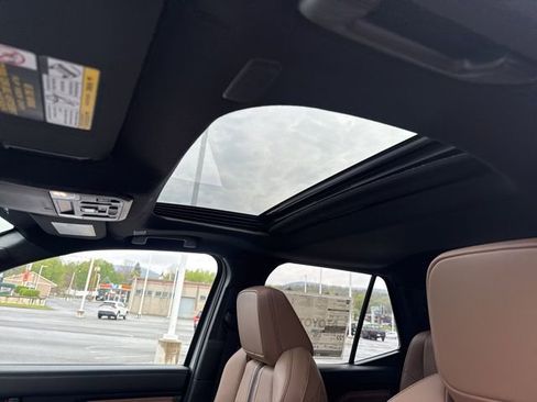 New 2026 Toyota 4Runner Limited image 15