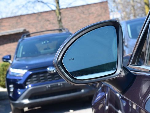 Used 2025 Buick Envision Preferred image 14