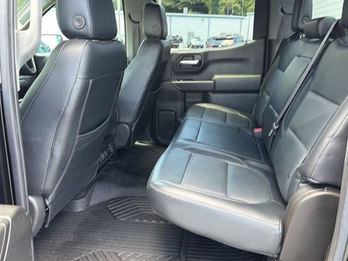 Used 2021 Chevrolet Silverado 1500 LT AWD/4WD image 11