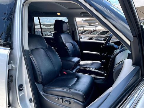 Used 2015 INFINITI QX80 2WD w/ 22" Wheel Package image 9
