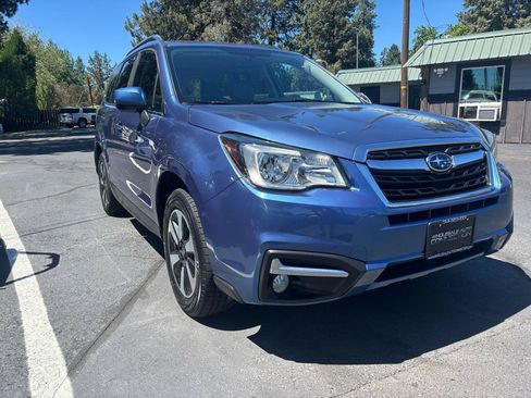 Used 2017 Subaru Forester 2.5i Limited w/ Popular Package #2 AWD/4WD image 6