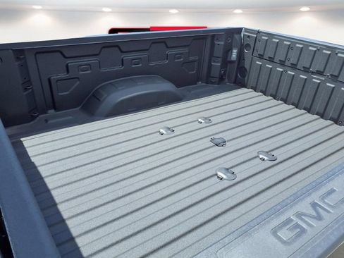 New 2026 GMC Sierra 2500 AT4 w/ AT4 Premium Plus Package AWD/4WD image 20