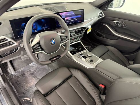New 2026 BMW 330i xDrive Sedan w/ Convenience Package AWD/4WD image 10
