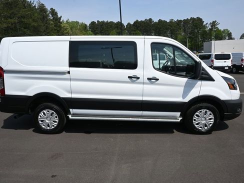 Used 2025 Ford Transit 250 Low Roof w/ Exterior Upgrade Package RWD image 21