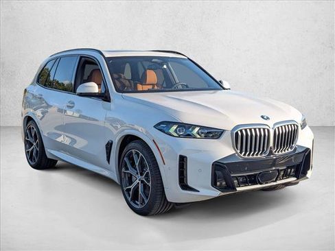 New 2026 BMW X5 xDrive50e w/ M Sport Package image 6