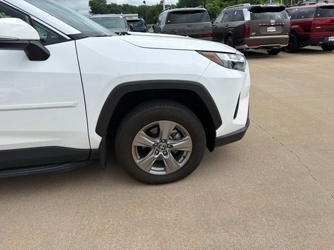 Used 2024 Toyota RAV4 XLE AWD/4WD image 11