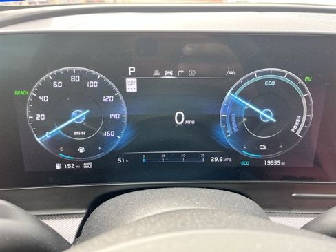 Used 2025 Kia Sportage SX Prestige image 9