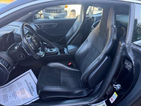 Used 2018 Jaguar F-TYPE Coupe image 19
