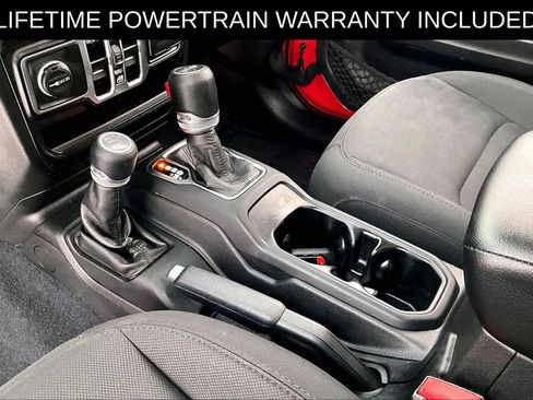 Used 2022 Jeep Wrangler Unlimited Sport image 18