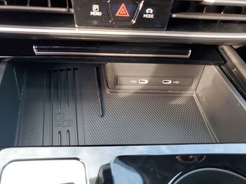 New 2026 Volkswagen Atlas SE image 21