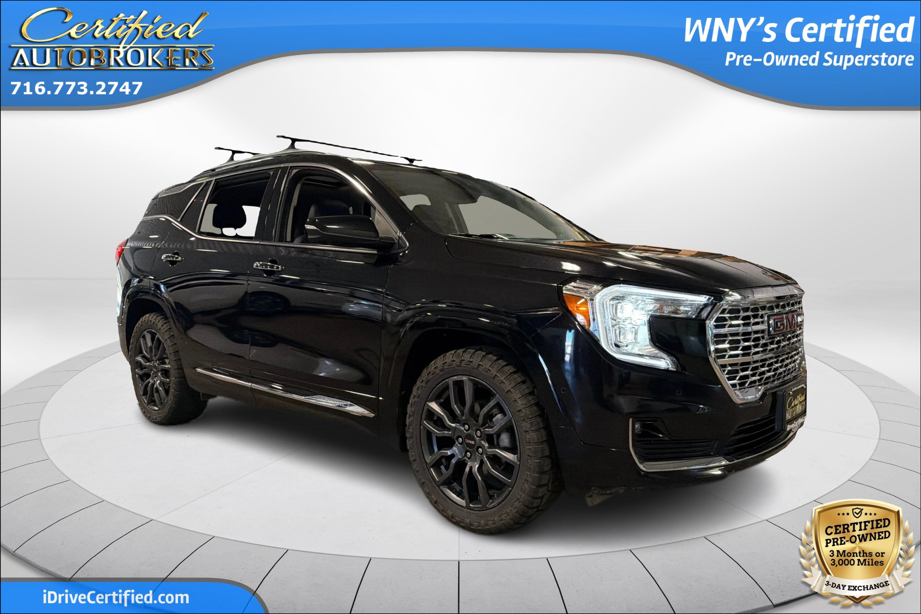Used 2023 GMC Terrain Denali w/ Black Diamond Edition AWD/4WD image 3