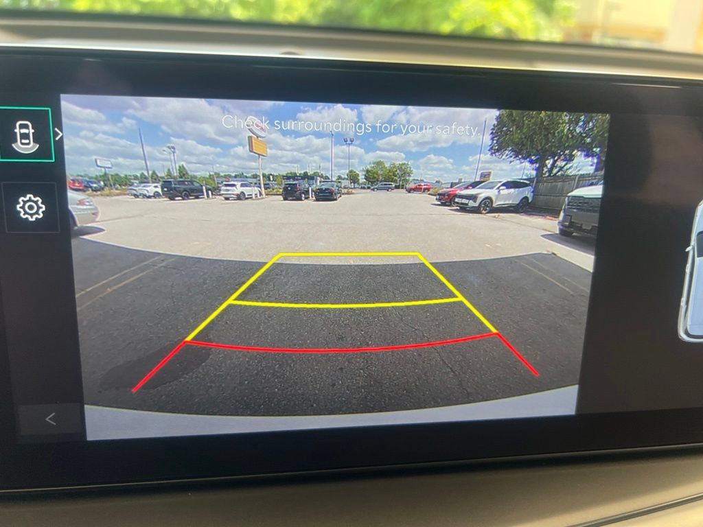 Certified 2024 Kia Sorento S w/ Panoramic Sunroof Package FWD image 50