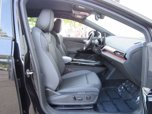 Used 2023 Volkswagen ID.4 S image 20