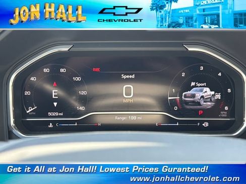 Used 2025 GMC Sierra 1500 AT4 w/ AT4 Premium Package AWD/4WD image 23