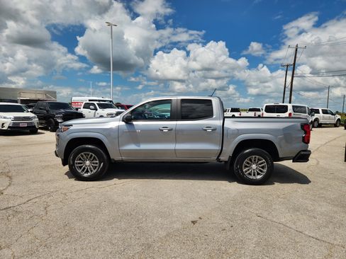 Used 2023 Chevrolet Colorado LT w/ LT Convenience Package RWD image 4