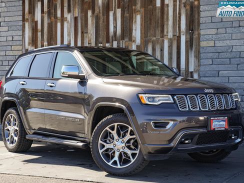 Used 2021 Jeep Grand Cherokee Overland AWD/4WD image 9