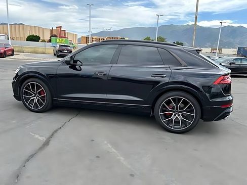 Used 2020 Audi Q8 Prestige AWD/4WD image 6