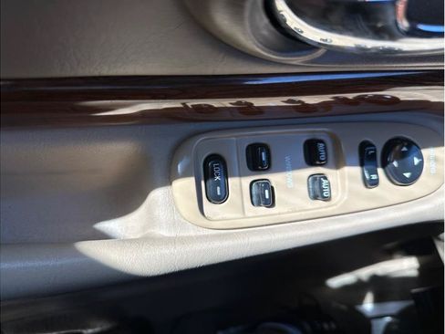 Used 2005 Buick Le Sabre Custom FWD image 22
