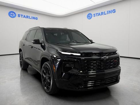 Certified 2024 Chevrolet Traverse RS FWD image 14
