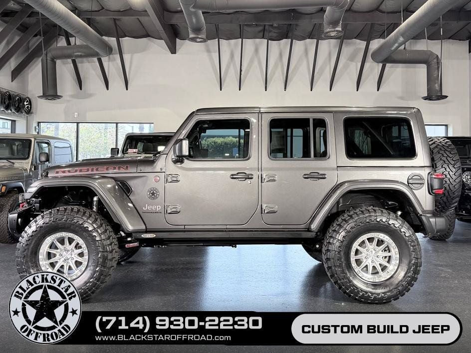 Used 2025 Jeep Wrangler Unlimited Rubicon AWD/4WD image 10