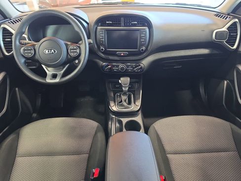 Used 2024 Kia Soul LX w/ Option Group 015 FWD image 27