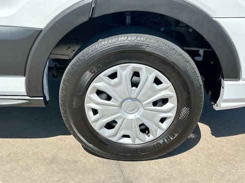 Used 2023 Ford Transit 350 XLT image 10