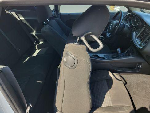 Used 2023 Dodge Challenger SXT RWD image 21