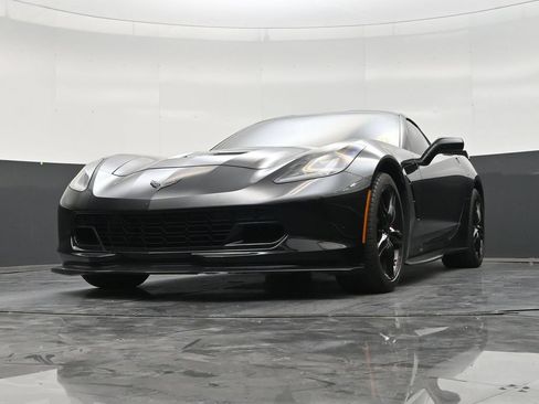 Used 2016 Chevrolet Corvette Stingray Coupe w/ Battery Protection Package RWD image 27