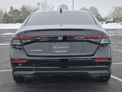 Certified 2023 Honda Accord EX image 17