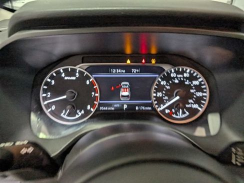 Used 2024 Nissan Rogue S AWD/4WD image 14