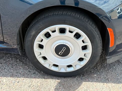 Used 2015 FIAT 500 Pop FWD image 7