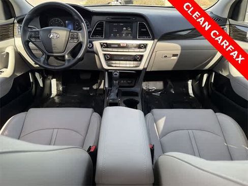 Used 2016 Hyundai Sonata Limited image 2
