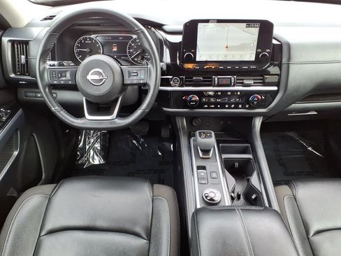 Certified 2023 Nissan Pathfinder SL w/ Lighting Package (N92) AWD/4WD image 12