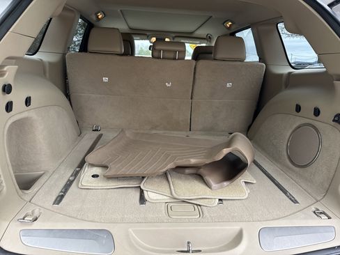 Used 2015 Jeep Grand Cherokee Overland w/ Trailer Tow Group IV image 19