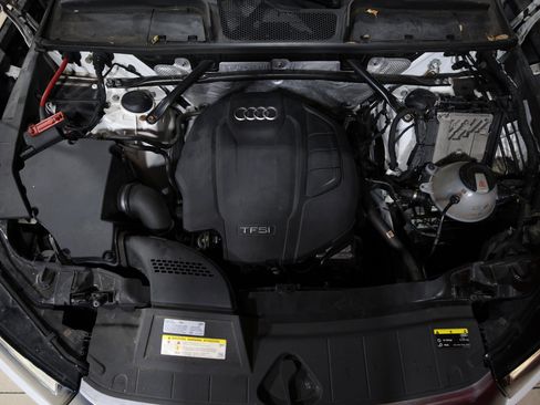 Used 2018 Audi Q5 2.0T Premium Plus w/ Premium Plus Package image 26