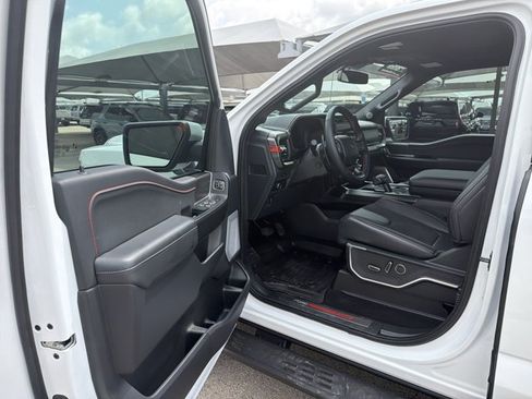 Used 2025 Ford F150 Raptor AWD/4WD image 10