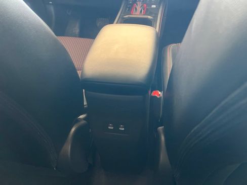 Used 2025 Nissan Kicks SR w/ SR Premium Package AWD/4WD image 21