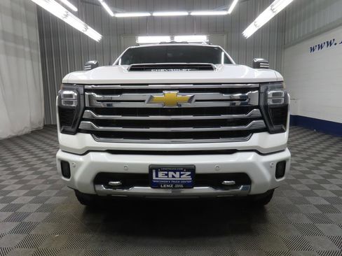 Used 2024 Chevrolet Silverado 3500 High Country w/ High Country Premium Package AWD/4WD image 45