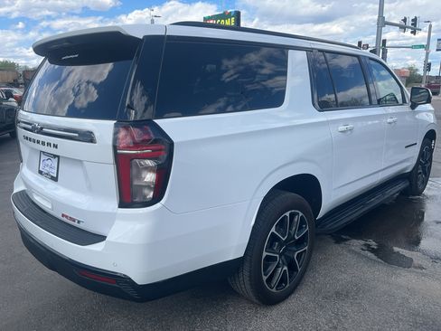 Used 2024 Chevrolet Suburban RST w/ Luxury Package AWD/4WD image 6