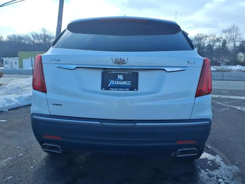 Used 2018 Cadillac XT5 Luxury w/ Driver Awareness Package image 4