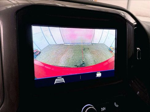 Used 2020 Chevrolet Silverado 1500 Custom Trail Boss w/ Custom Convenience Package image 20