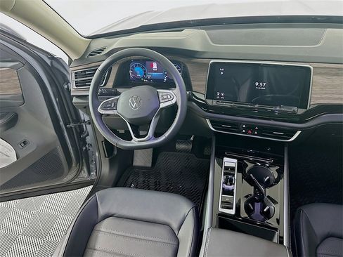 New 2026 Volkswagen Atlas SEL image 19