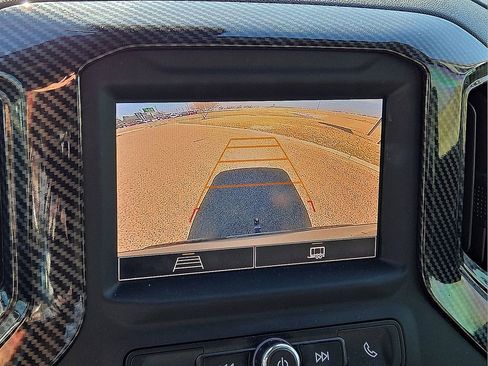 Used 2025 Chevrolet Silverado 1500 Custom image 26