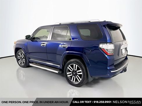 Used 2020 Toyota 4Runner Limited AWD/4WD image 7